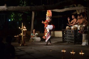 sc-20smmacbeth_jpg_1852548g