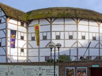 Shakespeare’s Globe facing threat of industrial action from tour guides