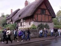 William Shakespeare: Controversy over decision to sell land near Bard’s wife’s cottage for redevelopment