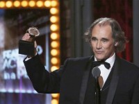 Mark Rylance Pays Tribute to Actor Sam Wanamaker in Tony Acceptance Speech